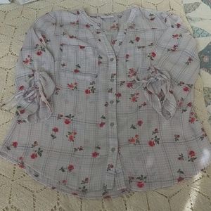 NY & Co. Lightweight blouse